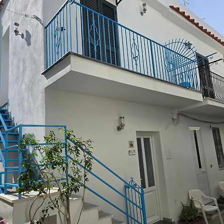 La Casa Di Giuliana Primo Piano Con Balcone Βίλα Ίσκια Εξωτερικό φωτογραφία